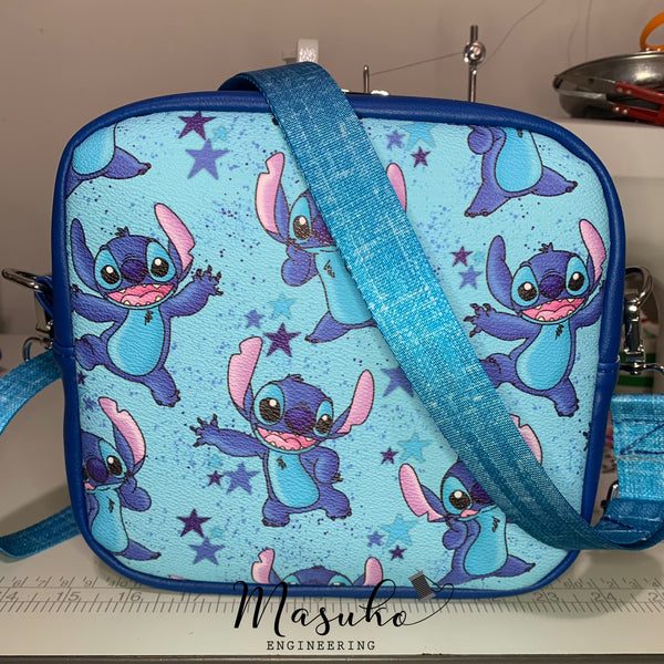 626 - Square-ish Crossbody Bag